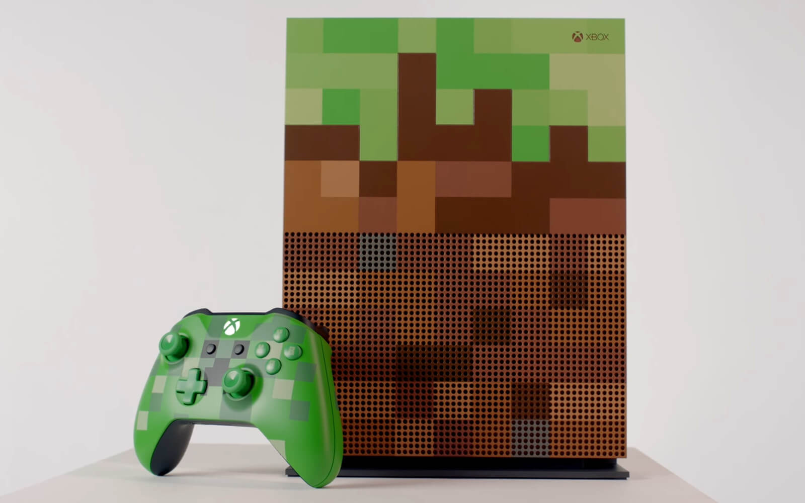 Minecraft Limited Edition Xbox One S